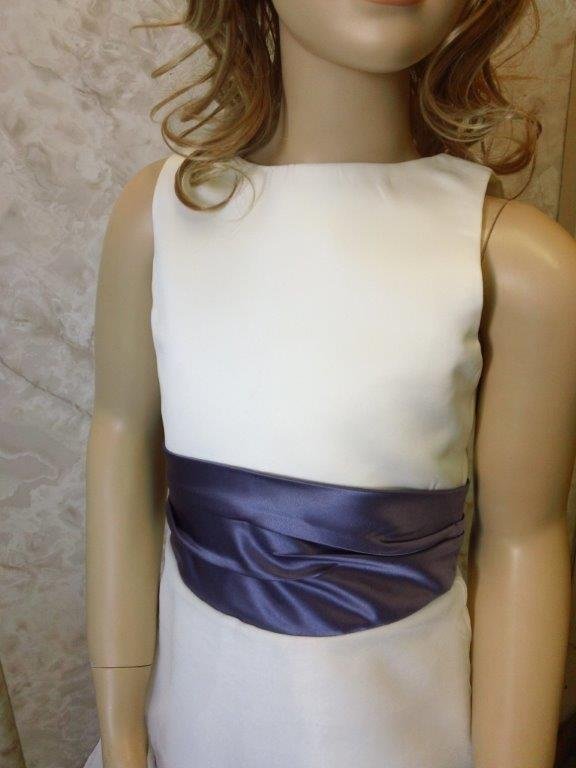 light ivory sleeveless dress with lilac size 9